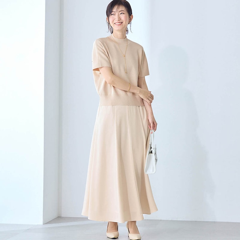 モデル身長167cm／M ※写真は撮影用のため総丈+6cmになります。