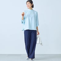 モデル身長168cm／M　サックス（長袖）