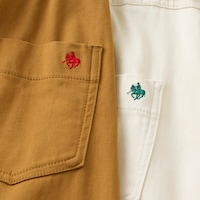 カラーによって刺繍の色が異なります