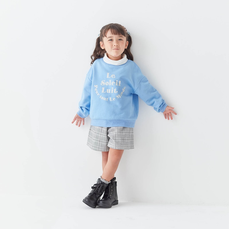 サックス／モデル身長105.5cm・110サイズ着用