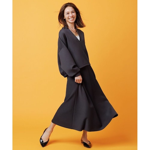 【UNFILO／アンフィーロ】BEAUTY FORM JERSEY セミフレアスカート