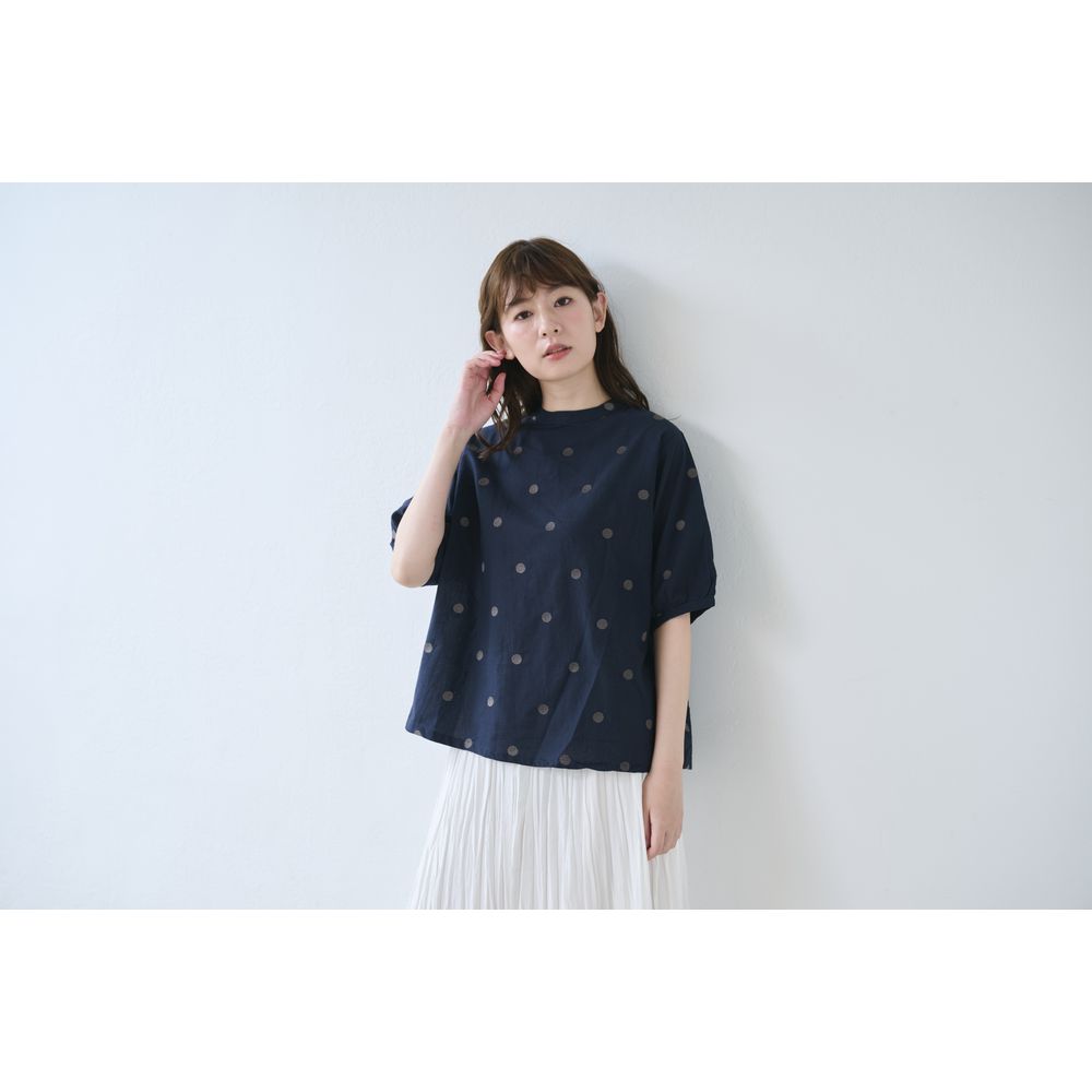 【エムドットエヌ/m.n】コットンリネンドット刺繍ブラウス
