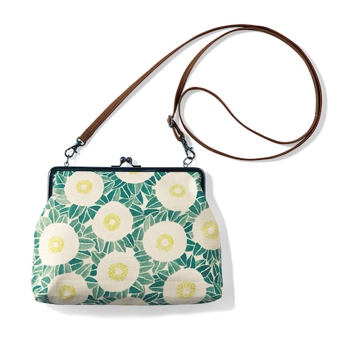 「totoganashi」お出かけがま口バッグ