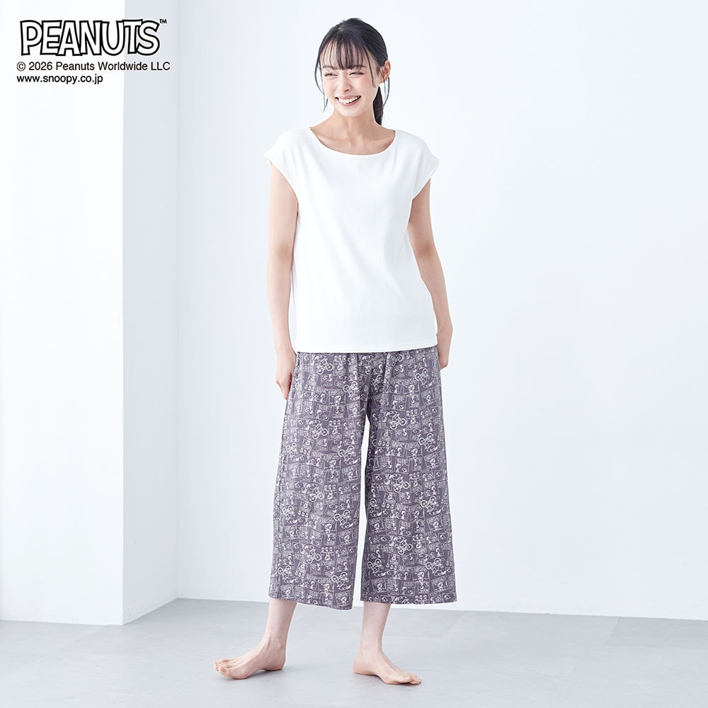 モデル身長165cm／M　チャコール着用