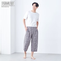 モデル身長182cm／M　チャコール着用