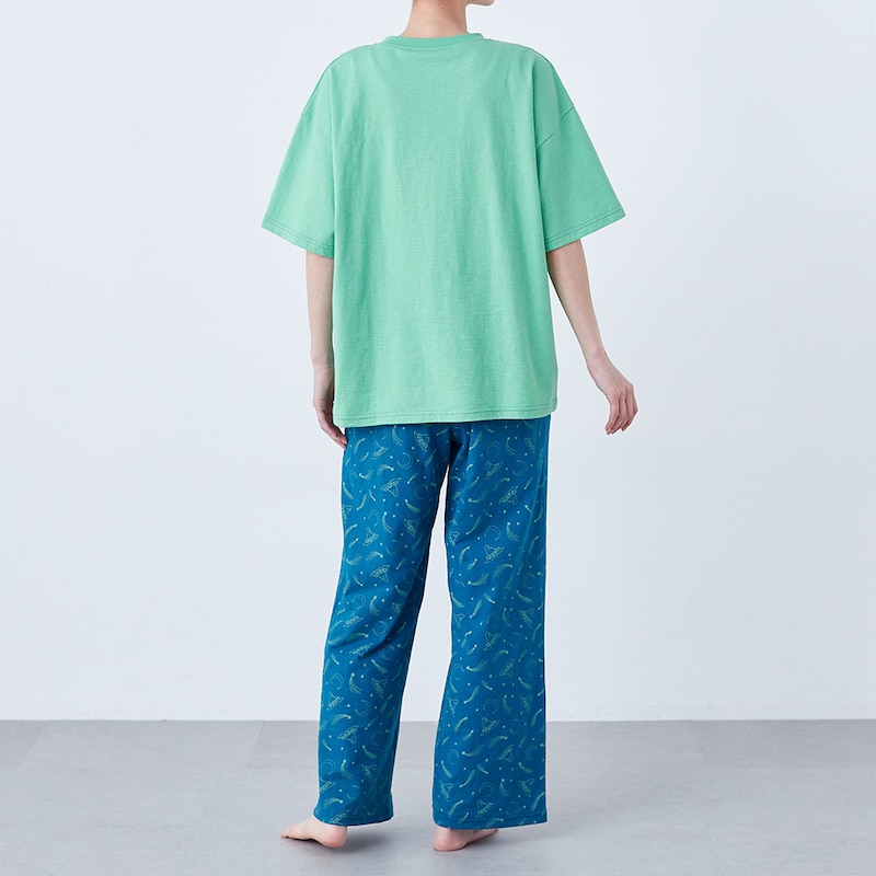 モデル身長169cm／M