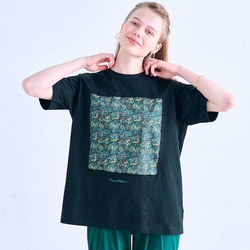 布帛プリントを貼ったアートのような5分袖Tシャツ 「ミニラボ」