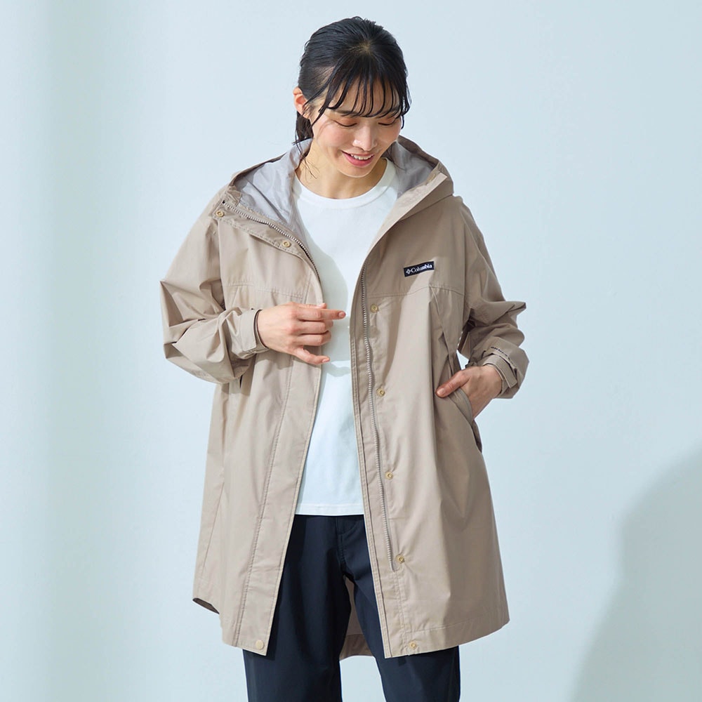 ベージュ