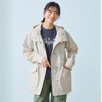 ベージュ