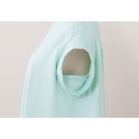 風が抜けるフレンチスリーブは袖口から下着や脇が見えにくい安心デザイン