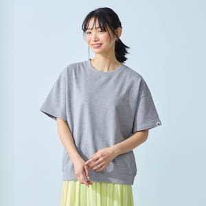 モデル身長164cm／M