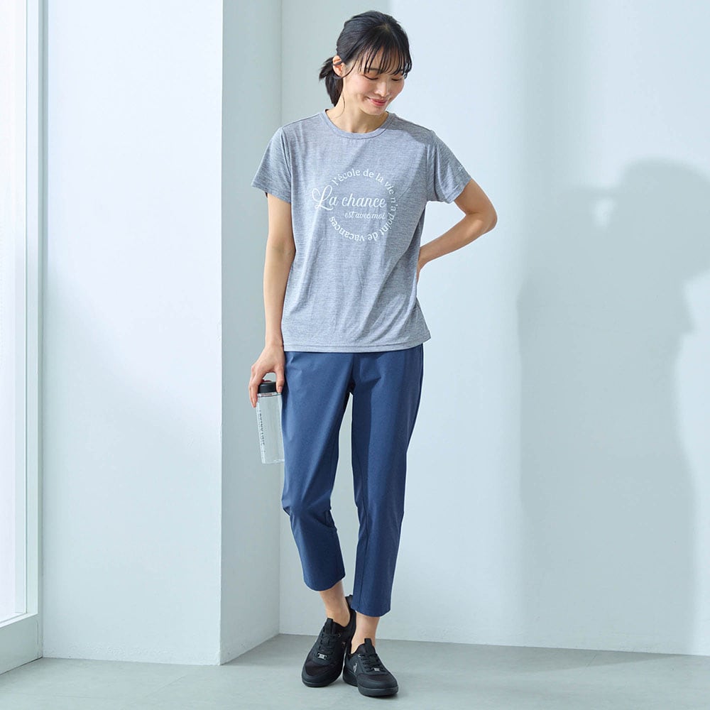 モデル身長164cm／M