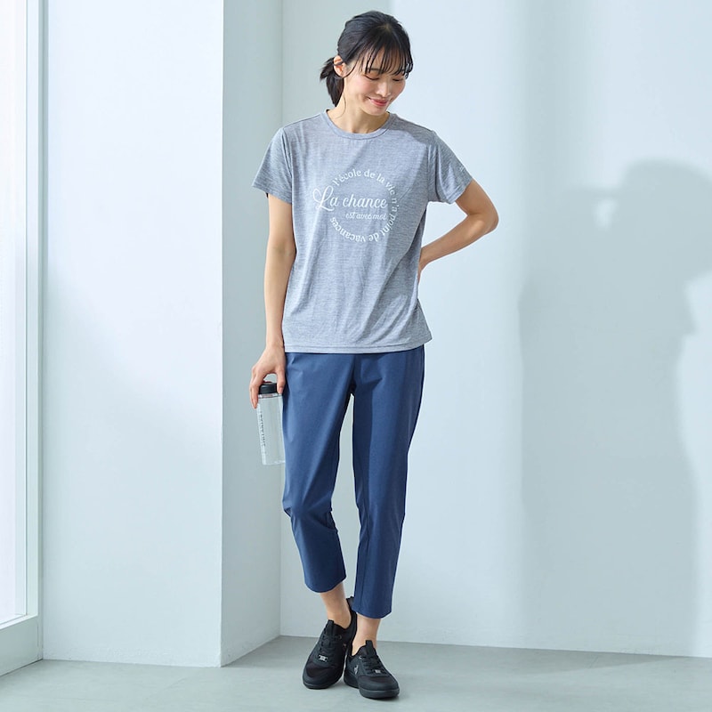 モデル身長164cm／M