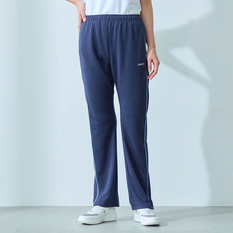 モデル身長167cm／M72