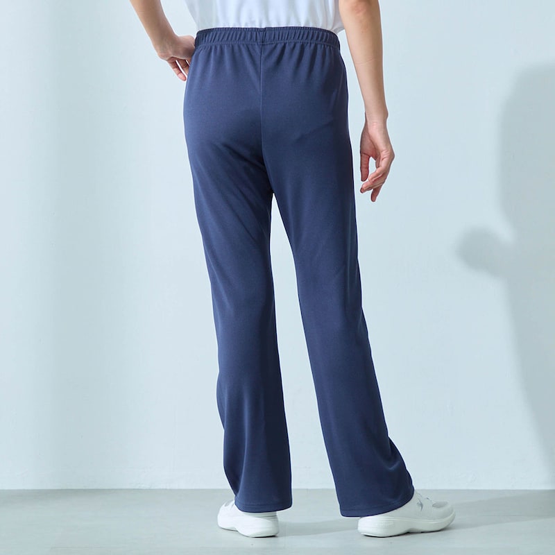 モデル身長167cm／M72