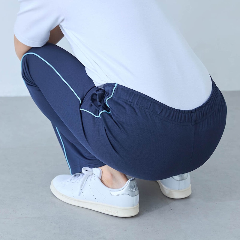 背中や腰は出にくい仕様に