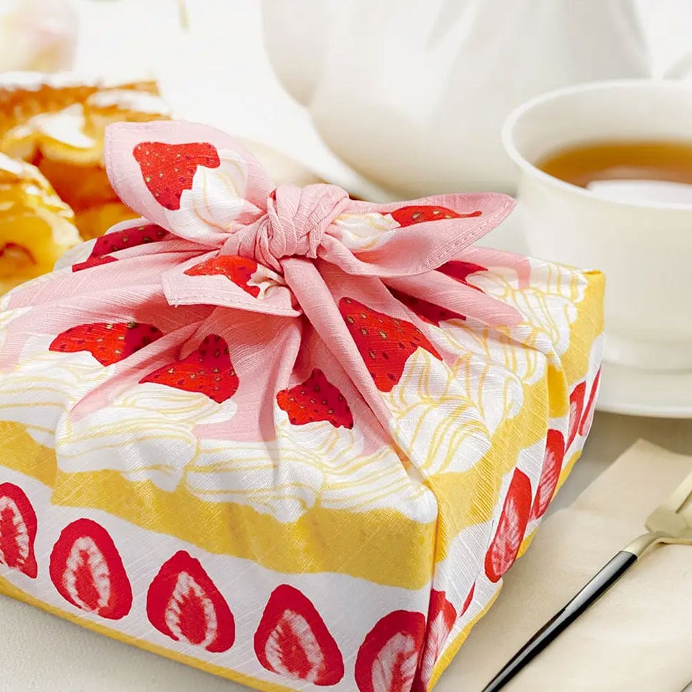 包んだ姿が、さらに素敵」風呂敷デザイナー浅山美里の立体ふろしき（小