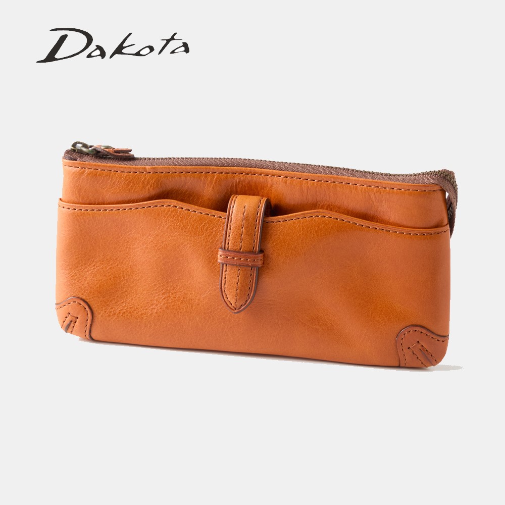【ダコタ/Dakota】ベルトとステッチがアクセントの長財布