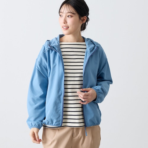 ポケッタブルパーカー