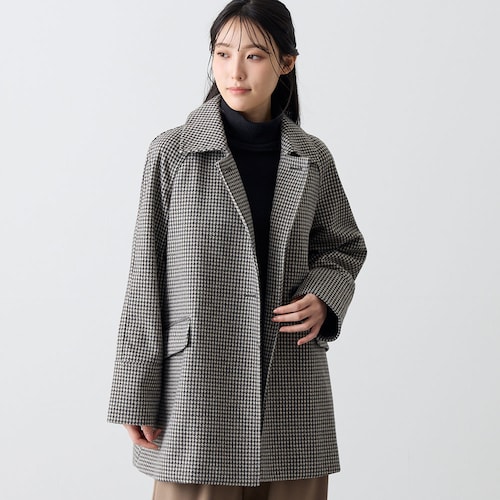 ステンカラーミドル丈コート