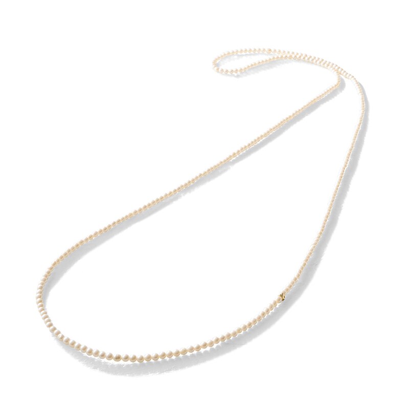 パール調ネックレス