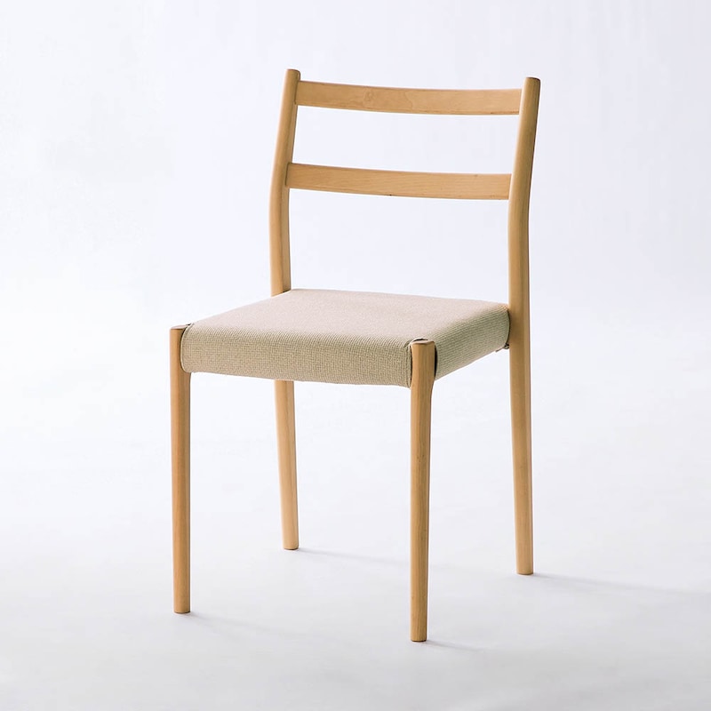 ライトベージュ