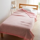 ピンクベージュ