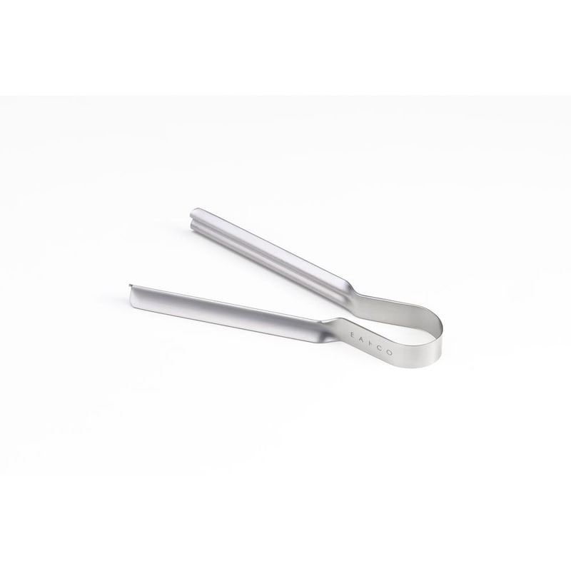 しっかりと噛み合うWとVの形状