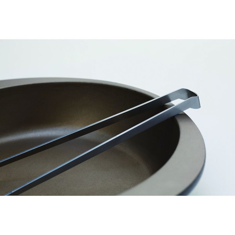 Saibashi /持ち手の端は器のフチ等からすべり落ちにくい形状