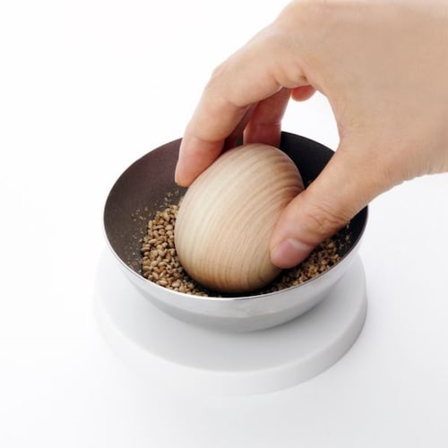 香りよくすれる、フタ付きすり鉢「Sulu」