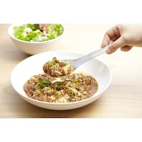 スクウ/Suqu　食器や鍋のふちに沿って最後まできれいにとることができる先端の丸みと深すぎない曲面
