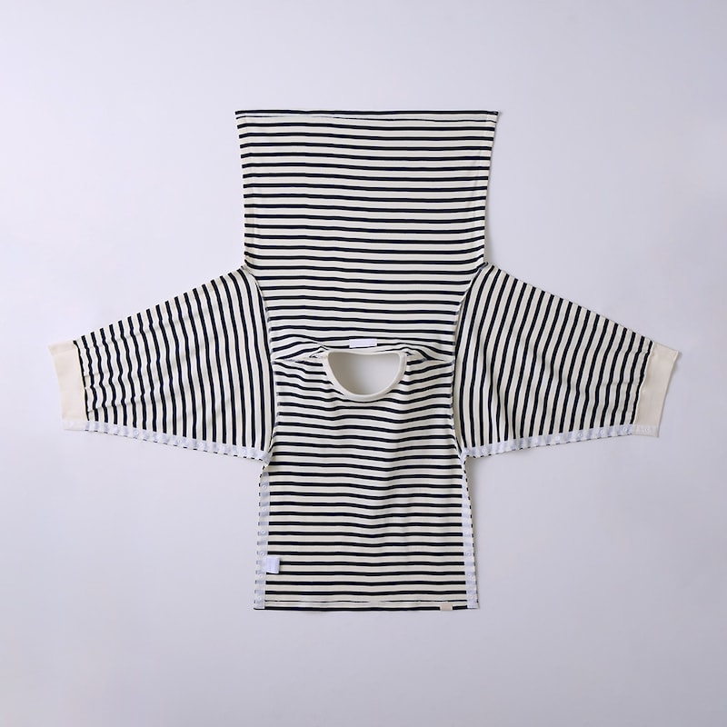 スナップボタンをすべて外した状態