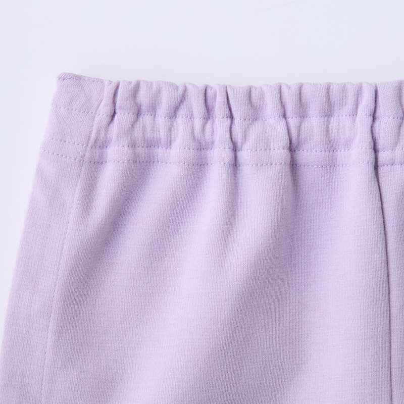 ウエストはゴム2本の仕様で肌当たりやわらか