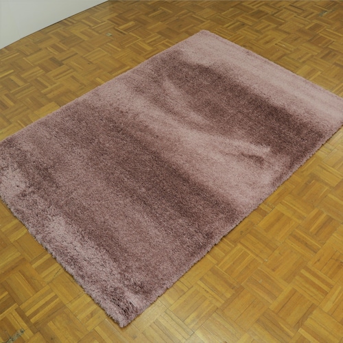 無地デザインのシャギーラグ＜約133ｘ195cm＞