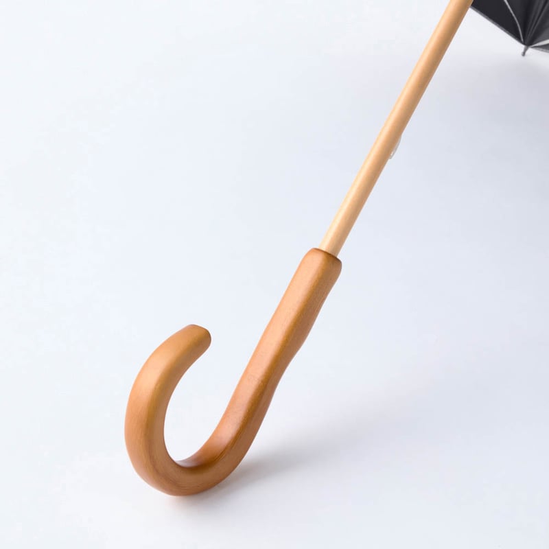 木製の持ち手が上品