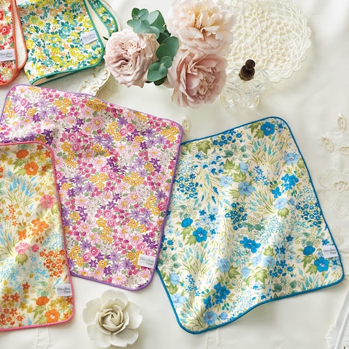 【定期お届け】 小花柄のガーゼパイルハンカチ ：6回シリーズ