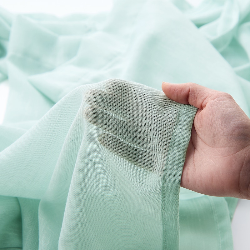 生地アップ。リネンのような風合いでナチュラルな質感が魅力です