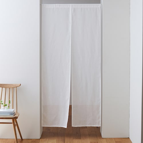 ほどよい透け感のリネン調のれん