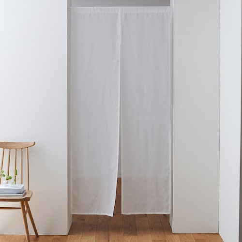 ほどよい透け感のリネン調のれん