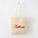 ライトベージュ