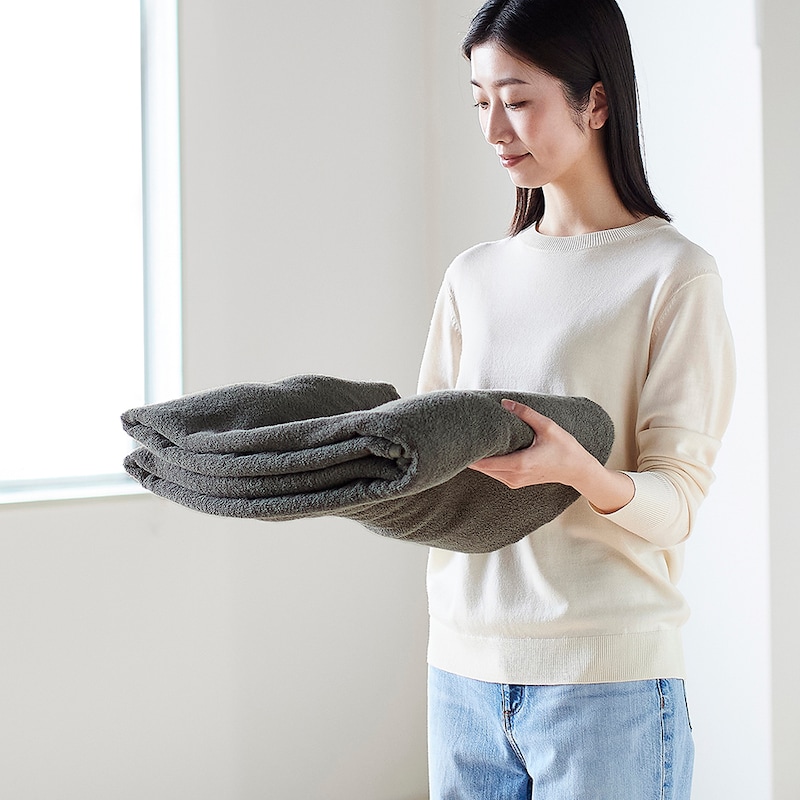 ほどよい厚みで畳むとコンパクトになり、収納場所を取りません