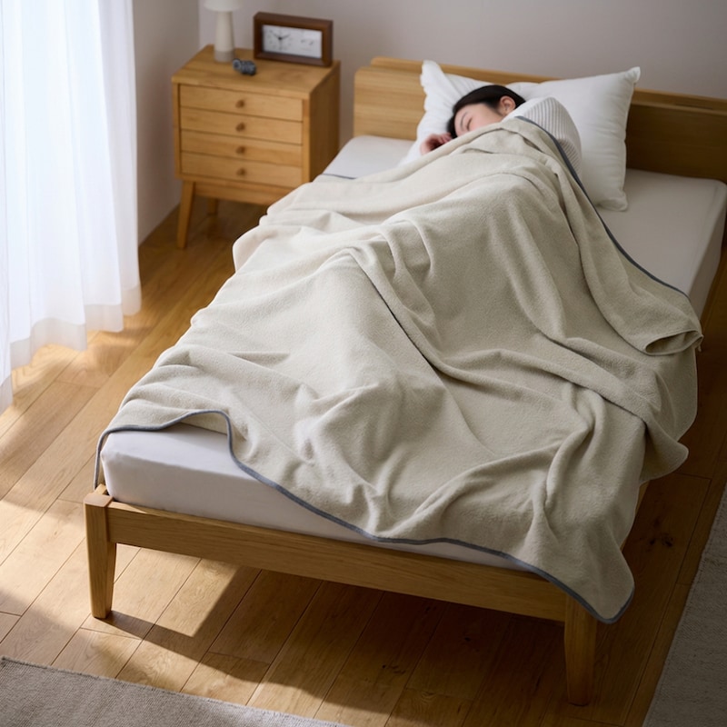 ナチュラルベージュ