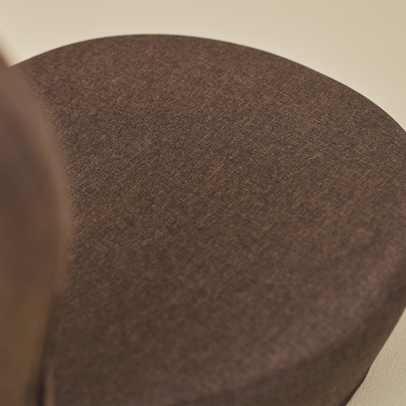 姿勢崩れを防ぐ快適な座面クッション