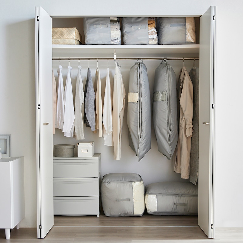 シリーズで揃えてすっきり！ファスナー圧縮収納袋