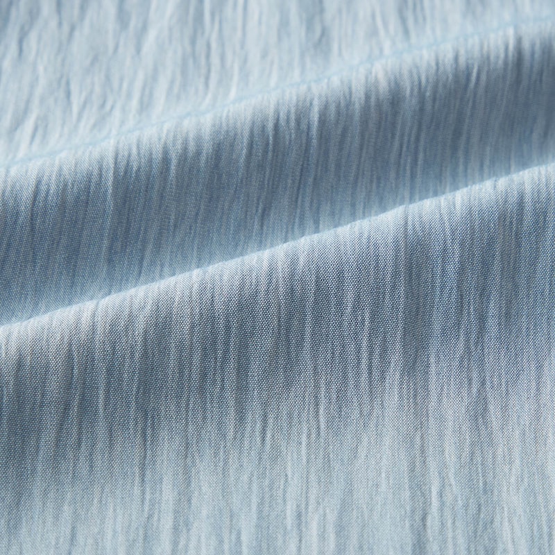 さらりとした風合いで無地でものっぺり見えない杢調素材
