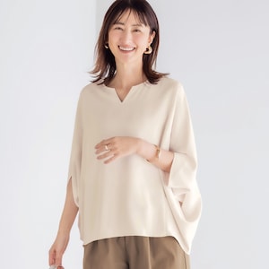 【ベルメゾン】キーネックドルマンスリーブブラウス