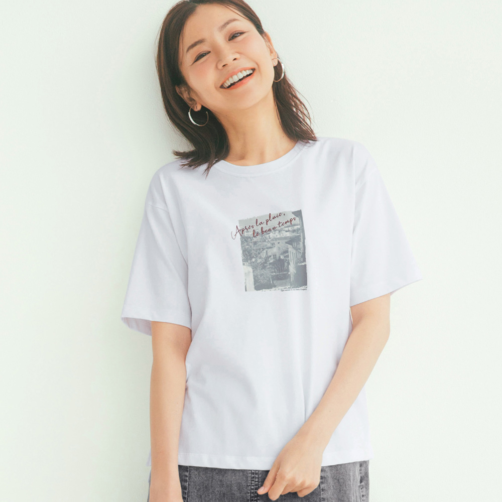ゆったりシルエットの箔プリント大人きれいTシャツ【接触冷感】 ゆったりシルエットの箔プリント大人きれいTシャツ【接触冷感】