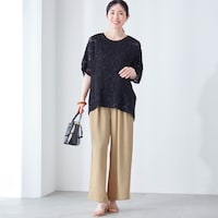 モデル身長167cm／M ※写真は撮影用のため股下+3cmになります。