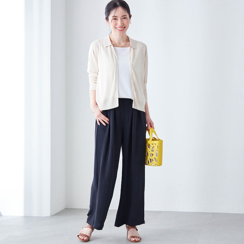 モデル身長167cm／M ※写真は撮影用のため股下+3cmになります。