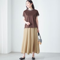 モデル身長167cm／M ※写真は撮影用のため総丈+3cmになります。